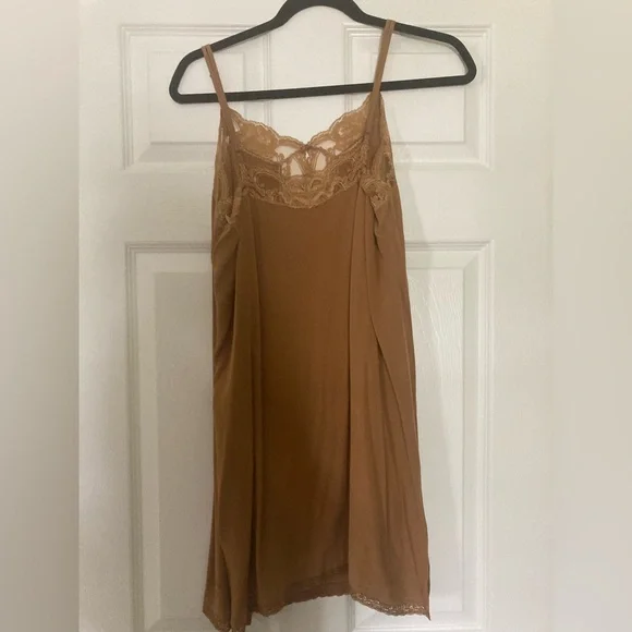 Spell Love Lace Slip, Caramel, Size Large - Picture 5 of 7